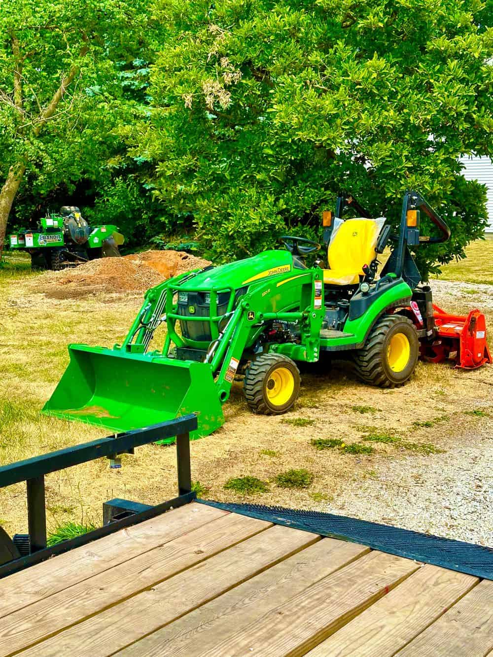 Tractor Services image